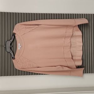 New Directions L/S pull over T with lace trim, high/low hem, Size L.  NWOT